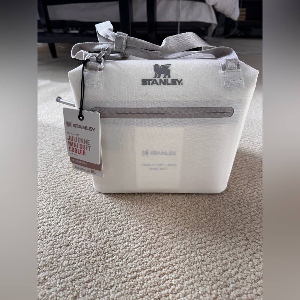 Stanley Cream Julienne Mini Soft Cooler cream color NWT!!  MSRP $100